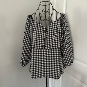 NWT Bloom Chic Plaid Top in Large